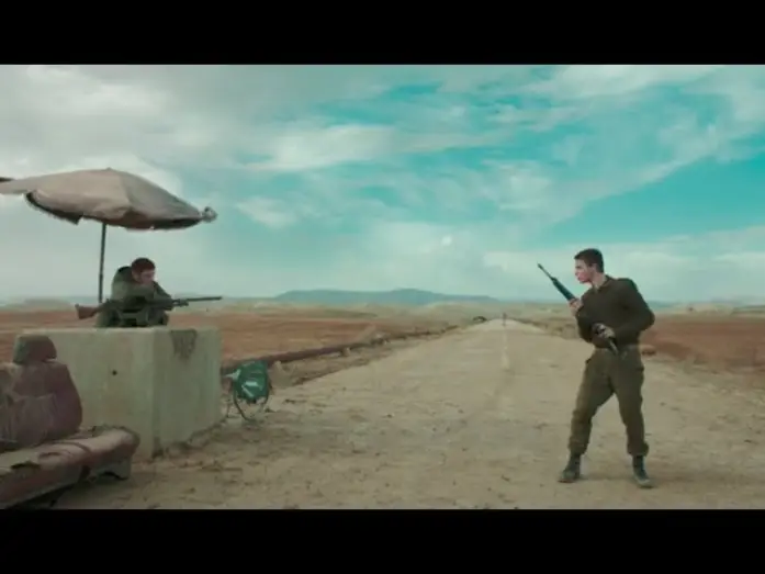 Video for the film Foxtrot — Foxtrot - Trailer español (HD)