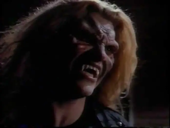 Video for the film Midnight Kiss — Midnight Kiss (1993) trailer - vampire cop flick