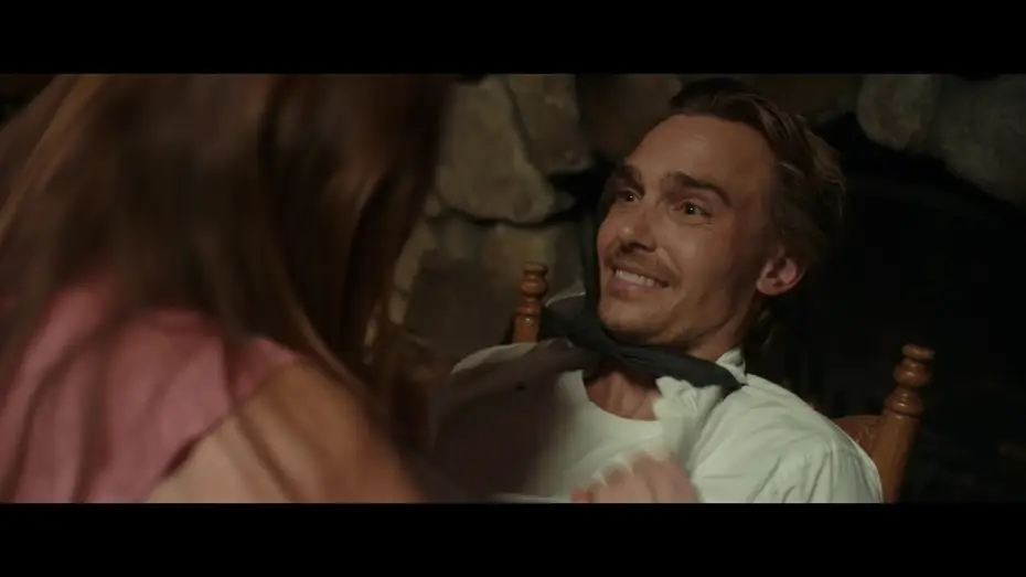 Video for the film Big Bear — Very Bad Bachelor Party (VF) - Trailer