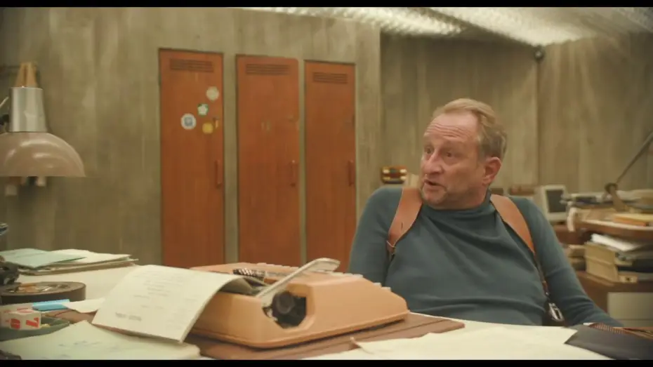 Video for the film Keep an Eye Out — Teaser trailer #2 de Au poste! (HD)