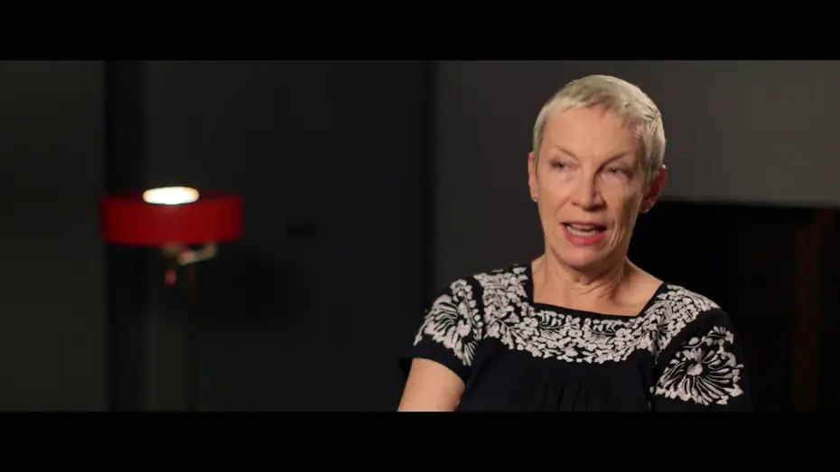 Video for the film A Private War — Annie Lennox music/soundtrack feature
