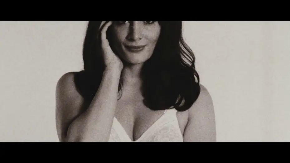 Video for the film In Fabric — In Fabric - Bande Annonce [VOST]