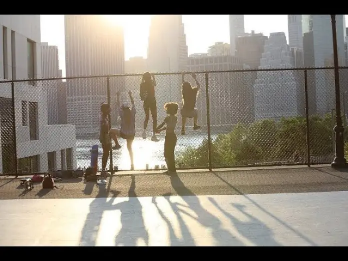 Video for the film Skate Kitchen — Skate Kitchen - Trailer Ita