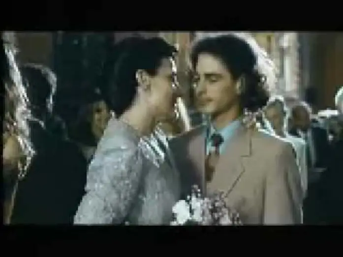 Video for the film Don't Tell Anyone — no se lo digas a nadie - trailer