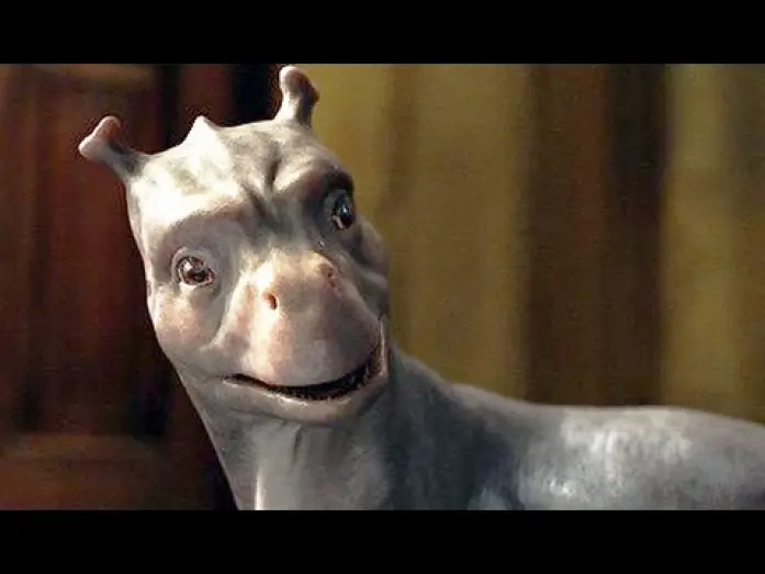 Video for the film The Water Horse — Mi monstruo y yo (Trailer español)
