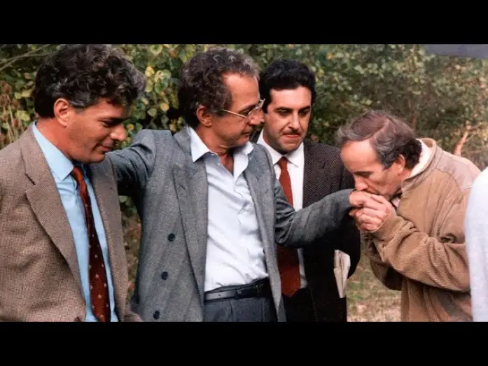 Video for the film The Professor — The Professor (Il Camorrista, 1986) Trailer English