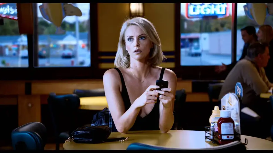 Video for the film Young Adult — Young Adult : bande-annonce VF