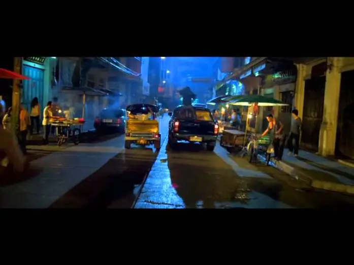 Video for the film Elephant White — Elephant White Trailer - Elephant White Movie Trailer