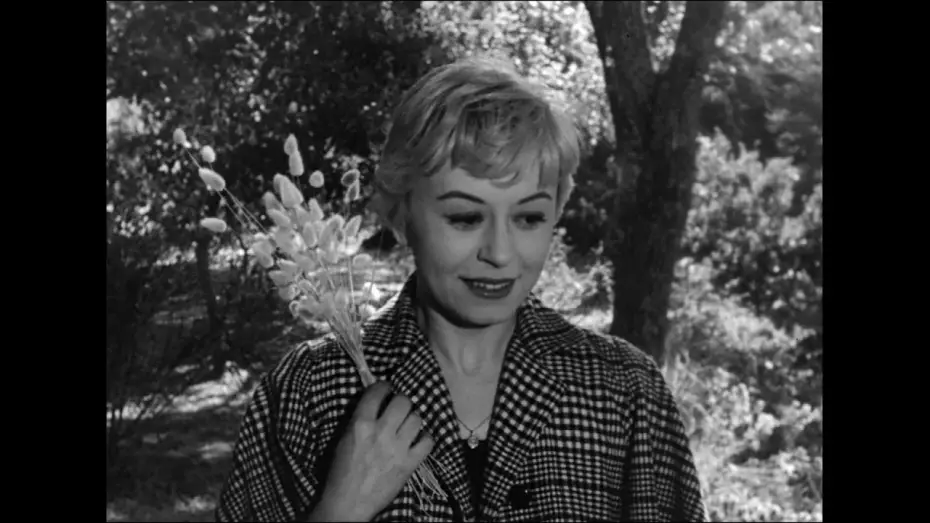 Video for the film Nights of Cabiria — LES NUITS DE CABIRIA - Bande Annonce [VOST]