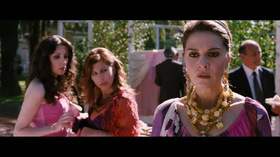 Video for the film Escort in Love — Nessuno Mi Può Giudicare - Trailer ufficiale HD