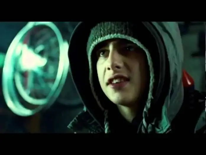 Video for the film Attack the Block — Attack the Block _Invasione Aliena_Trailer- Ita