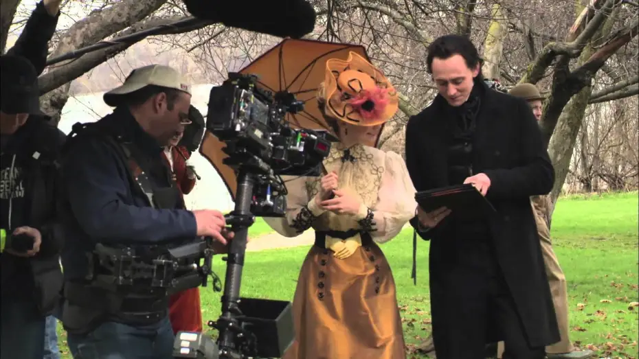 Video for the film Crimson Peak — Color