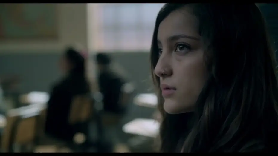 Video for the film Mírame — Mírame - Tráiler