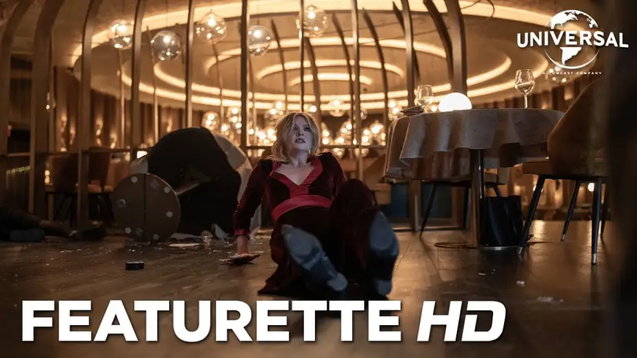 Video for the film Drop — Featurette - Un restaurante de miedo [VOSE]