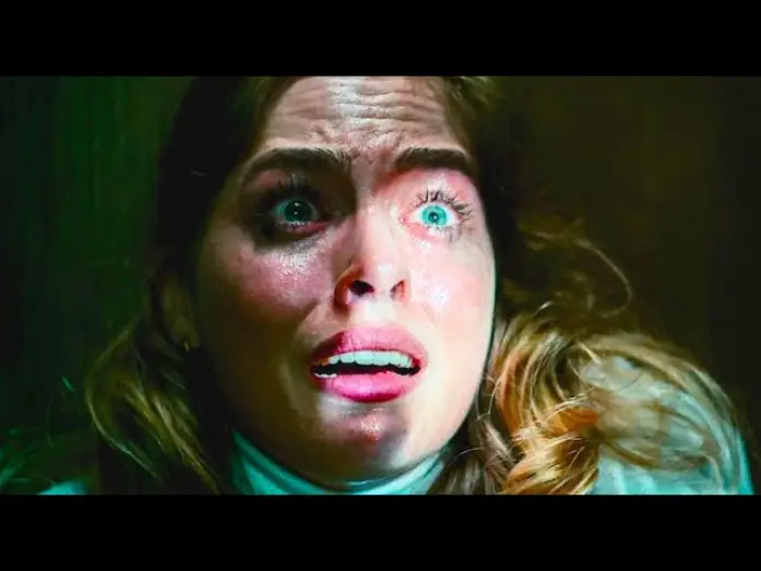 Video for the film There's Someone Inside Your House — Hay Alguien En Tu Casa (Trailer español)