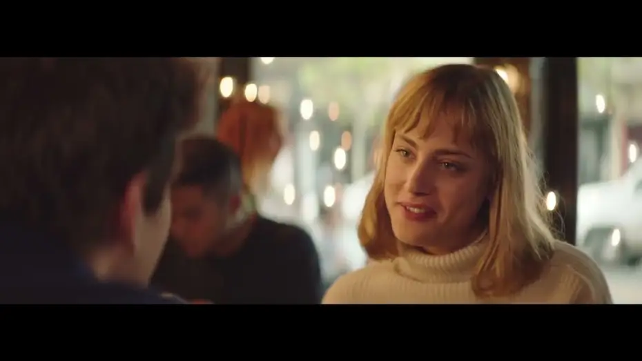 Video for the film Faraway Eyes — Enamórate de mí - Tráiler
