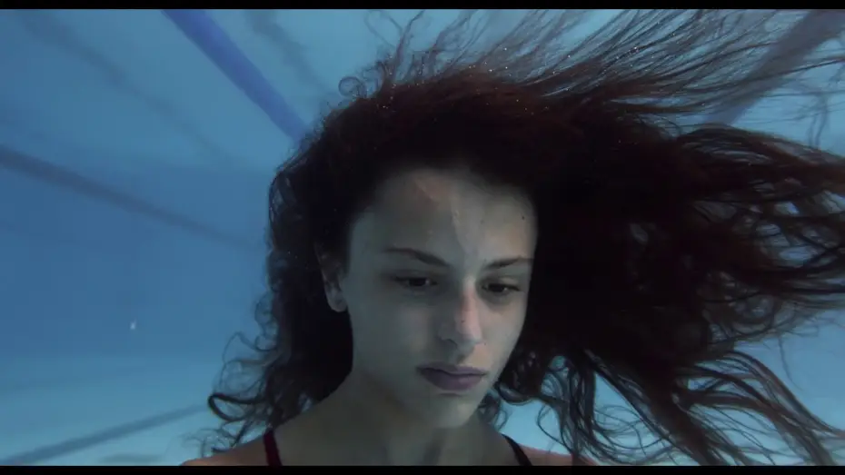 Video for the film Lane 4 — RAIA 4 (Lane 4, 2019) TRAILER OFICIAL
