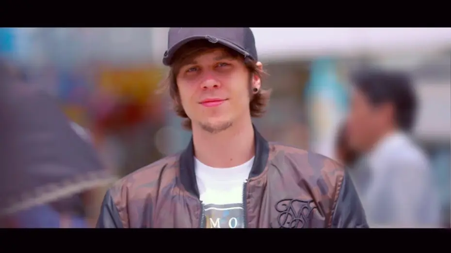 Video for the film De Rubén a Rubius: El Viaje de un Virtual Hero — From Rubén to Rubius - COMPLETE Documentary - Virtual Hero