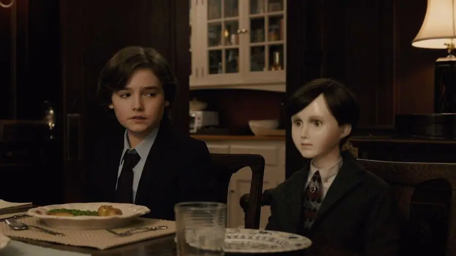 Video for the film Brahms: The Boy II — The Boy: La maldición de Brahms (2020)