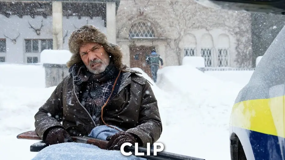 Video for the film Cold Feet — KALTE FÜSSE - Clip "Raimund kommt aus dem Krankenhaus" - Ab 10.1.19 im Kino!