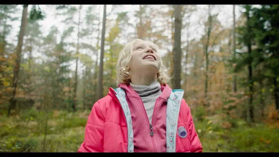 Video for the film System Crasher — SYSTEMSPRENGER - Trailer (Kinostart 19.09.2019)