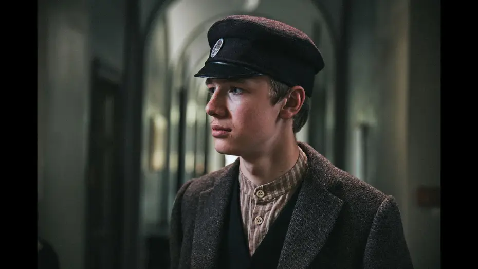 Video for the film The Rifleman — Exklusive Szene: Musterung