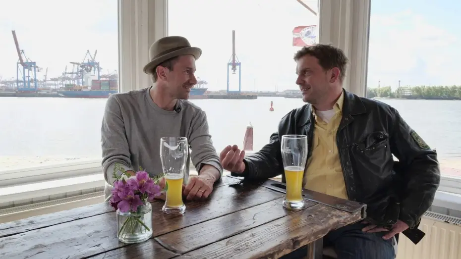 Video for the film Leberkäsjunkie — Franz E. meets Harry G. reloaded #Fußboi