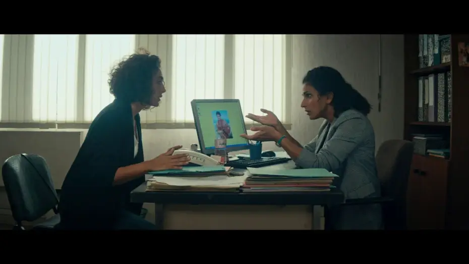 Video for the film Arab Blues — Un divan à Tunis - Teaser : "lingerie" [VF]