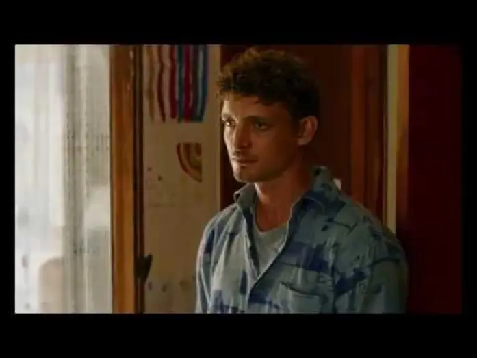 Video for the film Back Home — REVENIR - Bande Annonce [VF]