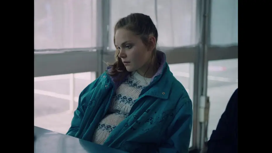 Video for the film Sole — SOLE - Clip - Lena