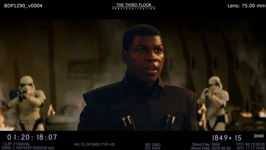 Video for the film Star Wars: The Last Jedi — Star Wars : Les Derniers Jedi - Scène coupée : Phasma vs Finn