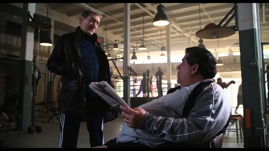 Video for the film Grudge Match — La Gran Revancha - Tráiler Oficial en español HD