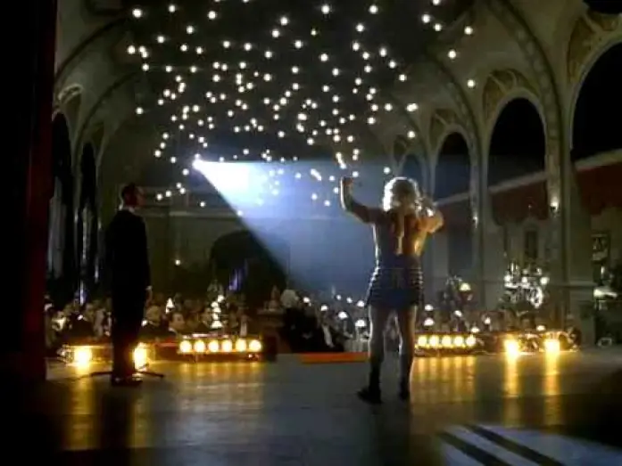 Video for the film Invincible — Invincible 2001 Trailer