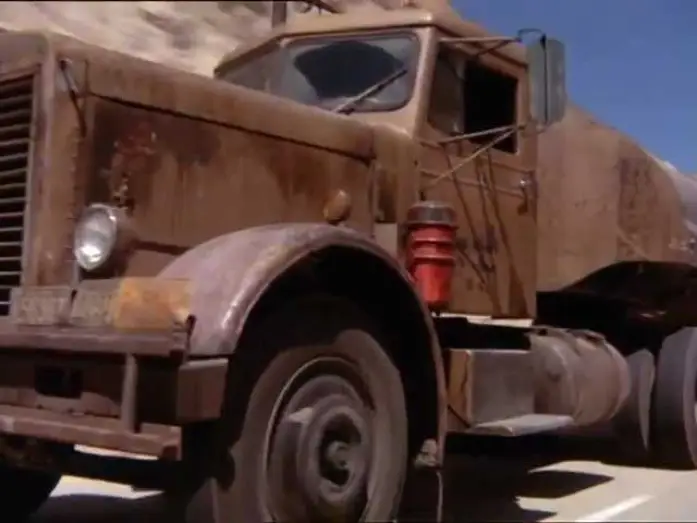 Video for the film Duel — Duel de Steven Spielberg avec Dennis Weaver (Bande-annonce)