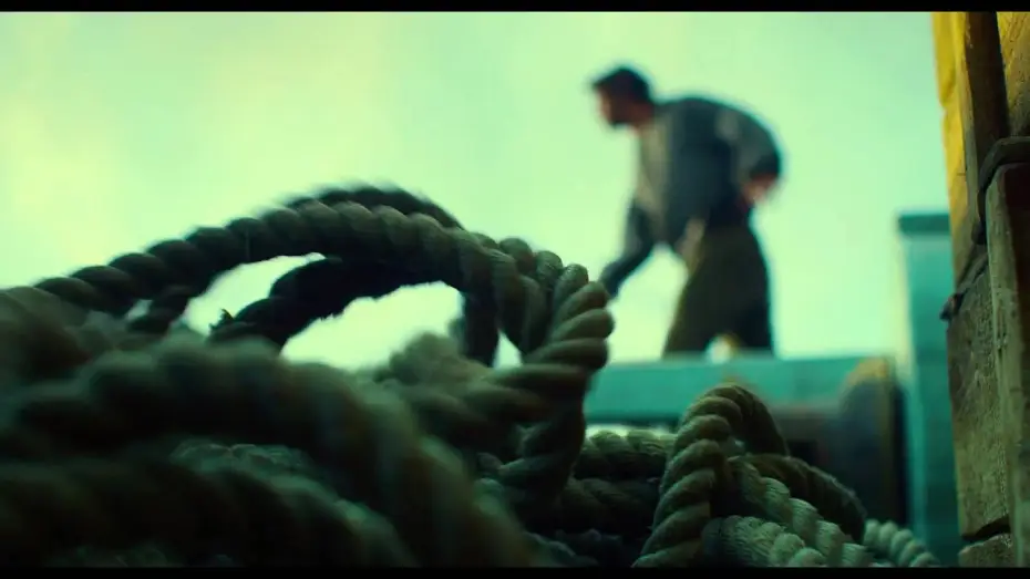 Video for the film In the Heart of the Sea — En el Corazón del Mar - Tráiler Teaser  en español HD