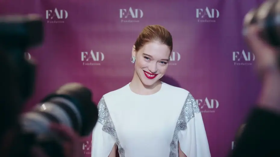 Video for the film France — FRANCE | TRAILER UFFICIALE | DAL 21 OTTOBRE AL CINEMA