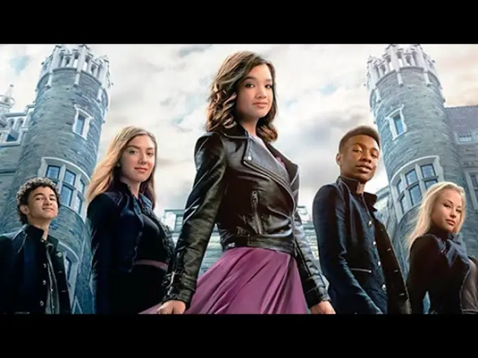 Video for the film Secret Society of Second-Born Royals — El Club Secreto De Los No Herederos Al Trono (Trailer español)