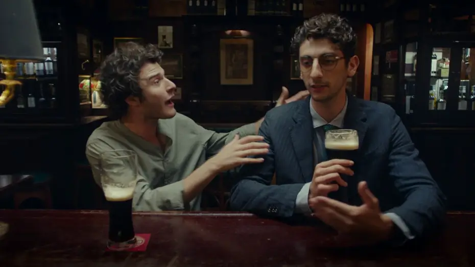 Video for the film The Predators — I Predatori - Clip "Filosofia al pub"