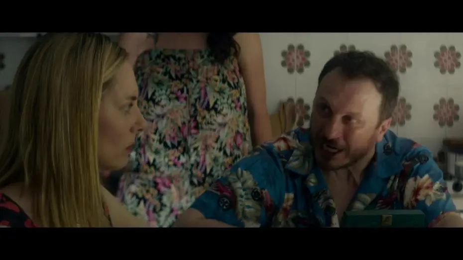 Video for the film The Predators — I Predatori - Clip "I Vismara: riunione di famiglia"