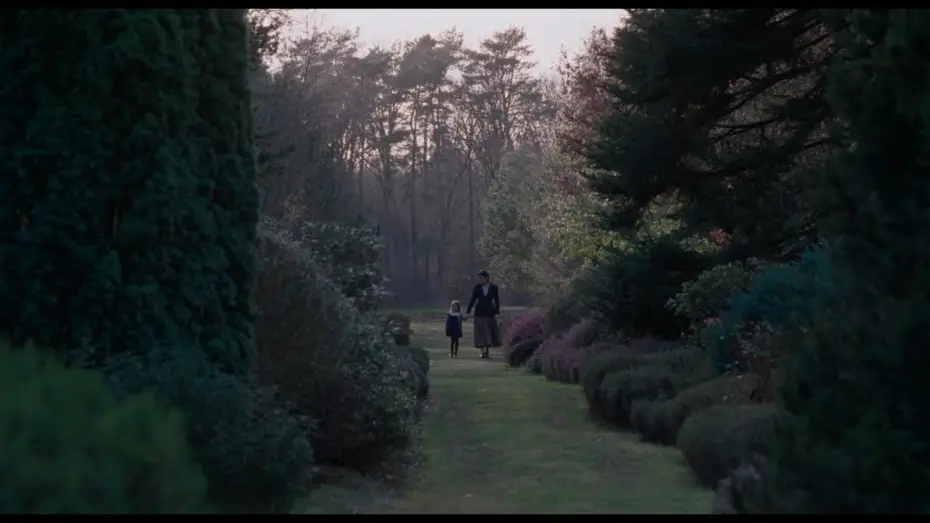 Video for the film The Other — L'Autre - Charlotte Dauphin (2020) - Extrait 3