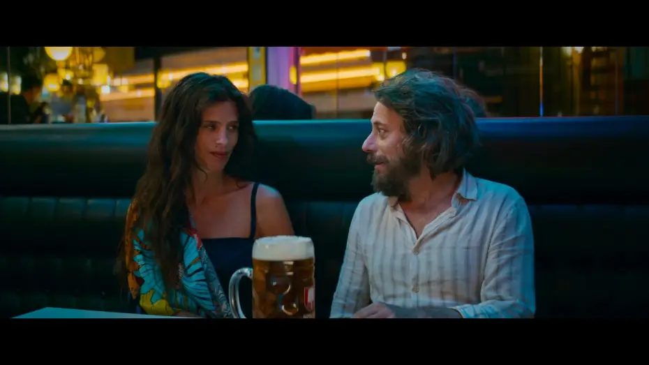 Video for the film Tralala — TRALALA d'Arnaud et Jean-Marie Larrieu - Bande-annonce (2021)