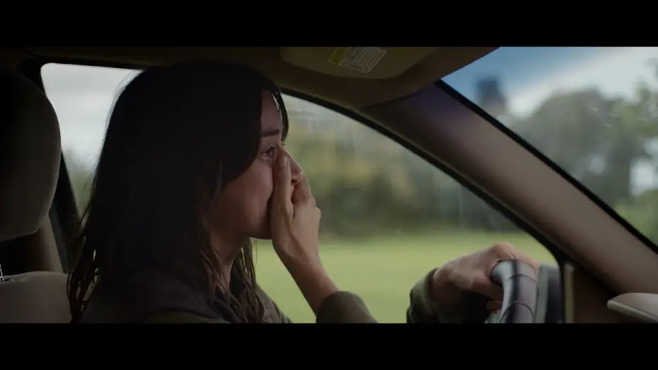 Video for the film The Swarm — LA NUBE, dirigida por Just Philippot – Trailer VOSE