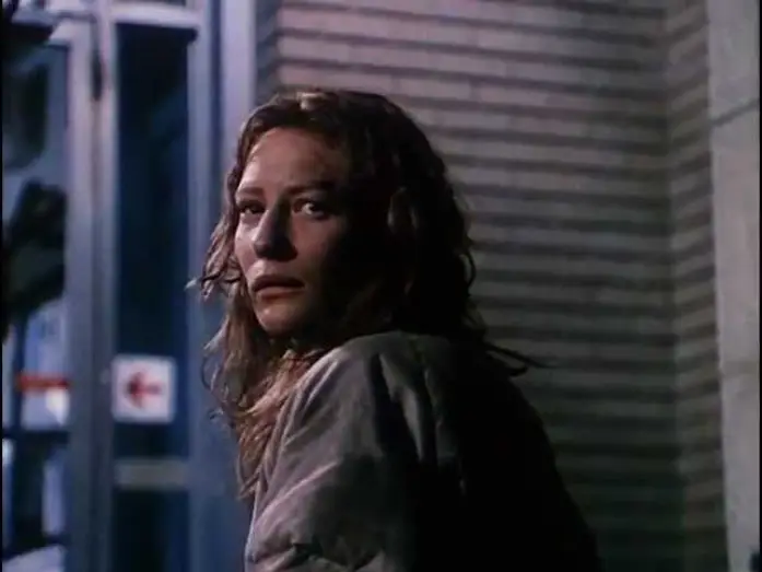 Video for the film The Gift — The Gift Trailer German (High Quality)