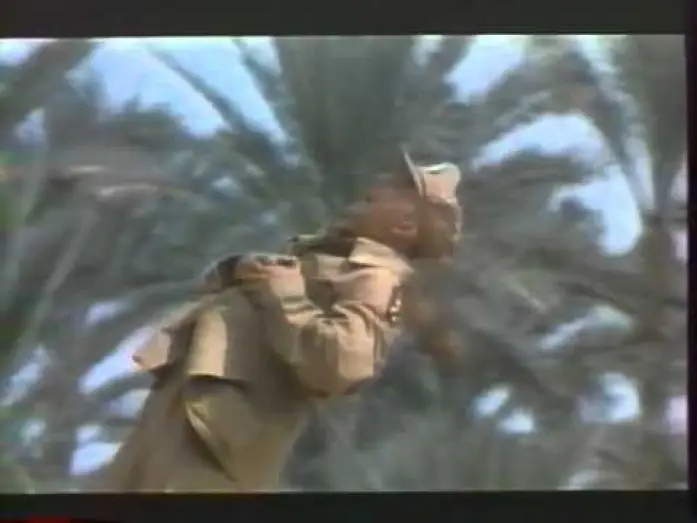 Video for the film Madman at War — Le Fou de Guerre Trailer (French Version) (1985)