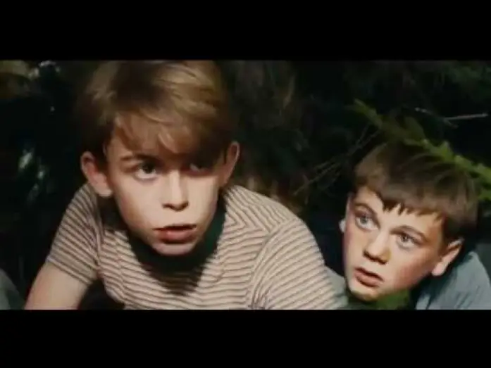Video for the film War of the Buttons — La guerra de los botones | La nouvelle guerre des boutons (2011) Christophe Barratier
