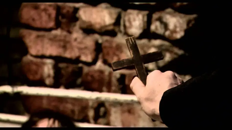 Video for the film The Devil Inside — Devil Inside - The Red Band Trailer VF