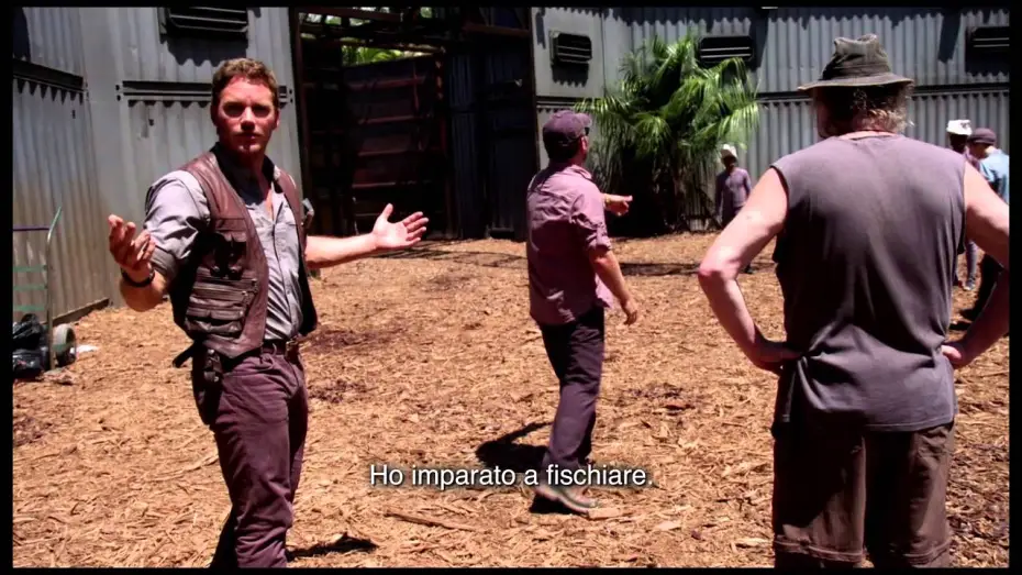 Video for the film Jurassic World — JURASSIC WORLD - Il Diario Giurassico di Chris Pratt: Fischiare