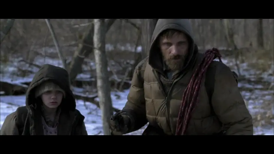 Video for the film The Road — Trailer La carretera  HD  audio en español