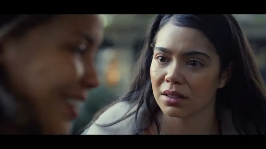 Video for the film All Together Now — En plan estrella de rock   2020   Tráiler Español