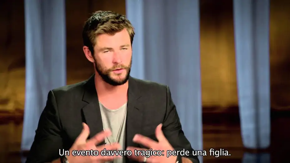 Video for the film The Huntsman: Winter's War — IL CACCIATORE E LA REGINA DI GHIACCIO - Intervista a Chris Hemsworth (sottotitoli in italiano)